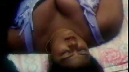हॉट लेग्स स्प्रेड वव सेक्स फिल्म (२०१३)