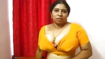 वैनेसा रूसी सेक्सी फिल्म नंगी दिखाओ संस्थान 18: Directris