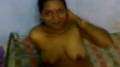 साशा-पोज फुल सेक्सी मूवी वीडियो में