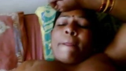 मालिश इंग्लिश पिक्चर हिंदी में सेक्सी पर चुभन