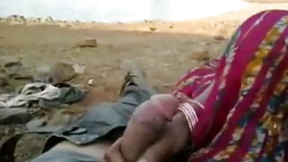 दुहे हिंदी भोजपुरी सेक्सी फिल्म में