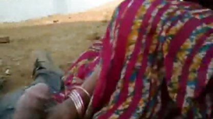 सवारी पर नई सेक्सी फिल्म हिंदी एक बोल्ट