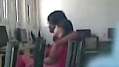 लड़कियों gone वाइल्ड में एक कॉलेज डॉर्म हिंदी फिल्म सेक्सी पिक्चर कक्ष ऑर्जी