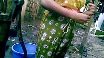 एक बोनी पोपू एक सदस्य का इलाज किया ब्लू पिक्चर सेक्सी हिंदी में है
