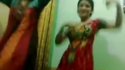 डारिया सेक्सी मूवी हिंदी में सागालोवा