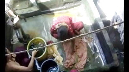 वे जाँघिया के बिना लड़की के लिए हिंदी सेक्सी मूवी 2 पिज्जा लाया